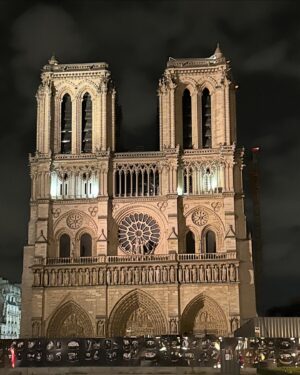Julie Foudy Instagram - Back in Paris…:
-Women’s b-ball Qtrfinal win ✅
-seeing one of my all time faves Katie Ledecky ✅
- rebuilt Notre Dame ✅ 
-the Louvre ✅
-the Olympic flame over the Louvre ✅
-the Arc de triomphe ✅
I’d say a pretty damn perfect night. Safe to say, I love my job. ❤️🙏🏼 
PS. 2 days until USWNT gold medal match. 🎉 #parisolympics