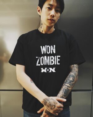 Jung Chan-sung Instagram - WON SOJU X KOREAN ZOMBIE !! 7.19-7.25 더현대 팝업에서 찾으실수 있습니다.❤️🧟‍♂️ 항상 신세만 지네요 고맙습니다 형😭 @moresojuplease @wonsoju