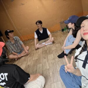 Jung Eun-ji Instagram - ☀️낮과밤이다른그녀막방🌙