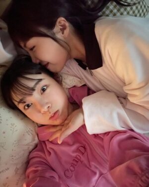 Jung Eun-ji Instagram - 찍어놓은사진이 이제 고갈되어간다
다음엔 더 많이찍어둬야겠다🥹
