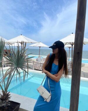 Jung Yoo-jin Instagram - 🐳🐤🩵