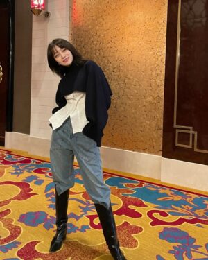 Jung Yoo-min Instagram - 한유랑 이모저모 🌈🫧
@netflixkr #netflix #celebrity #셀러브리티