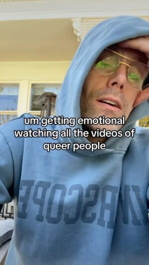 Justin Tranter Instagram - Gay people thumbs up #goodluckbabe