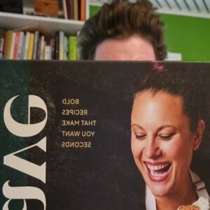 Justin Warner Instagram - Unboxing @chefkarenakunowicz new book and goodies!
