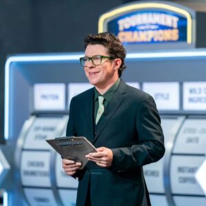 Justin Warner Instagram - Find someone who looks at you like I look at the judges on @foodnetwork @guyfieri Tournament of Champions this Sunday!!