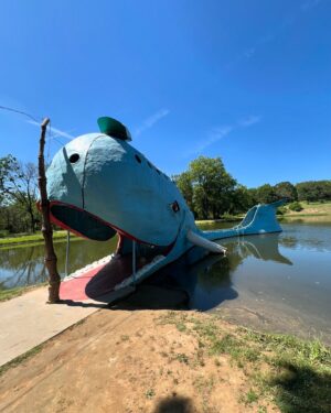 Justin Willits Instagram - The Blue Whale of Catoosa, Oklahoma! Incredible Route 66 icon and one of the most famous homemade roadside wonders in America!