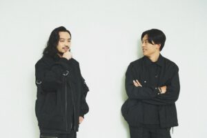 KEN THE 390 Instagram - ナタリーにて連載している、ジャパニーズMCバトル：PAST＜FUTURE hosted by KEN THE 390 EPISODE.8の対談ゲストにR-指定が来てくれました！

この日お互いの連載にゲスト出演したので、結果4時間くらいずっと対談してました笑

それもあっという間に感じるほど濃密です！ぜひナタリーからご覧ください！