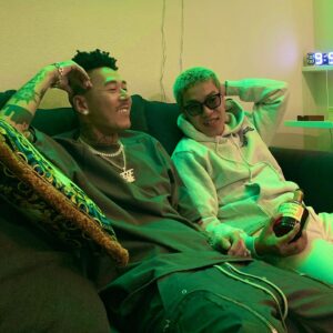 KOWICHI Instagram - デロ、アルバムリリースおめでとう🍾