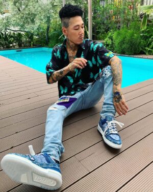 KOWICHI Instagram - r e f r e s h 🦋