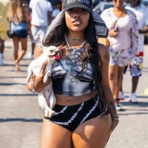 KaMillion Instagram - When I be byke home in Florida it really shows 🙈! Ion know whether to be shame or proud 😂🏀! Somebody just sent me these . I swear I didn’t know it looked like that in the back. It was 100 degrees outside at the block party . I just wanted be stay cool lol

Hat @makehoesmadagain