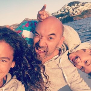 Kaan Çakır Instagram - Bu gün Bodrum’a göc etmemizin tam 10. Yili. Kutlu olsun.1.Nisan.2011 - 1.Nisan.2021