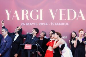 Kaan Urgancıoğlu Instagram - #yargıveda @yargidizi @ayyapim  @kanald