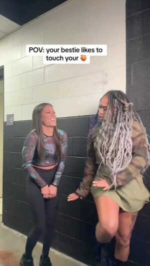 Kacy Catanzaro Instagram - She likes my booty 🤭 @katana_wwe