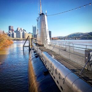 Kadan Rockett Instagram - Onboard the USS Requin submarine with @angiegreen & @brooklynrockett in between tour shows having some fun! #KidMagician #AGT #GoldenBuzzer #Submarine #Submariner #USNavy #Navy #friendstime #agtfam #AgtFamily #CarnegieScienceCenter @carnegiescictr #Pittsburgh #PittsburghPA #Pennsylvania #PittsburghPennsylvania #FunWithFriends