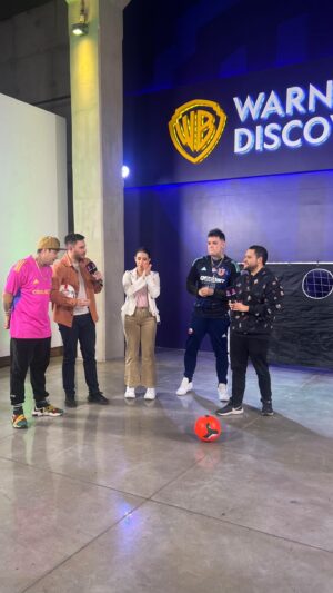 Kaiser Instagram - Previa al superclásico en @tntsportscl 🇨🇱
Representando a mi @udechileoficial 🤘💙