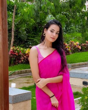 Kajal Sharma Instagram - 🍃🌧️💕