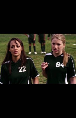 Kallee Brookes Instagram - Check out some of the scenes from my #Parenthood episodes on #Netflix. I play a high school mean girl in Seasons 1 Ep. 11 & 12. Fun fact: I’m actually in 3 different show streaming on Netflix right now and I didn’t even realize it!! 😂 But seriously I would never bully someone like this in real life. I was actually bullied in elementary and middle school and it sucked. #stopbullying #selfdefense #love