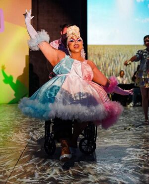 Kalorie Karbdashian-Williams Instagram - What’s the phrase? When you get lemons, make lemon margaritas??? June 2nd I tore my meniscus. And you can’t keep a big bitch down. 🤣🤣 huge shout out to @xvisuals__ for these amazing shots! And to my amazing husband to be @jenderkwir for being the best co star and stealing the show😘😘😘 

👗 @bbuffaloe 
💇🏼‍♀️ @draglabwigs 

 #thiccums  #kkw #biggirls #beautyinfluencer
#rpdr #rupaul #phatgirl  #makeup #drag #dragrace  #dragqueen #gay #gayboy #gayboys #iggay #instadrag #bodypositivity #socialinfluencer #makeuplooks #dragrace