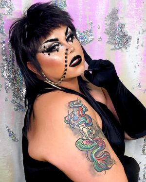 Kalorie Karbdashian-Williams Instagram - I can’t talk right now I’m doing YouTube girl shit..... NEW EPISODE of Keeping Up With Dragrace with the Karbdashian’s now up on YouTube! Link in bio! 

Foundation - @maybelline 
Eyes @morphebrushes 
Lashes @cammynguyenllc 
Lips - @kvdveganbeauty 
brows - @anastasiabeverlyhills 
Contour @fentybeauty 
Hair by me ☺️

#drag #dragqueen #dramakeup #dragrace #keepngupwithdragrace #youtube #makeupbrnads #influencer #rpdr #s13e02 #makeuplooks #makeup #makeupaddict #gothmakeup #nighttimemakeup #abq #abqnm #nmtrue #morphebabe #fentybeauty #kvdbeauty #maybelline