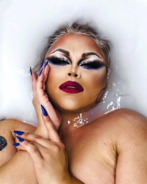 Kalorie Karbdashian-Williams Instagram - You got that milk money, I got that MILF money. 

Happy new year!!!!!!!!!!!!! Sending you all so much love and light. This year I promise to be better with my interaction with you all. This past year was a lot. Which I’m sure all of you know. Chichis up!!! 🙌🏼

#dragqueen #drag #2021 #newyearsnails #newyearseve #makeuplooks #kkw #kkwbeauty #sugarpillcosmetics #kyliecosmetics #maybelline #thicc #plussize #bodypositivity #body #makeup #blue #natural 
📸 @serkarbjon