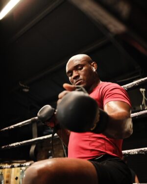 Kamaru Usman Instagram - In due time, everything will be as it should 👊🏿💪🏿 #OnMyWay