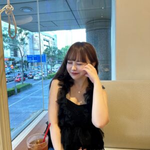 Actress Kanako Hiramatsu HD Instagram Photos and Wallpapers August 2024