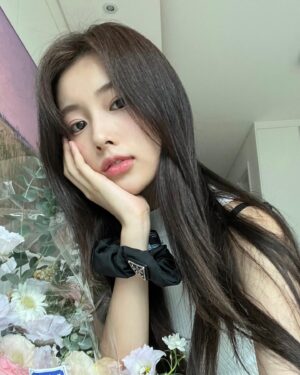 Kang Hye-won Instagram - 