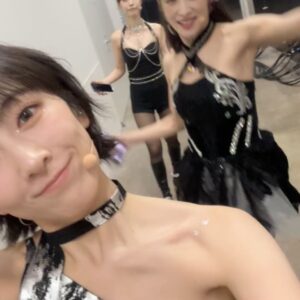 Kang Ji-young Instagram - KARASIA in Tokyo, ありがとう🤍