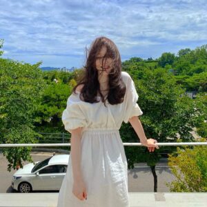 Kang Min-kyung Instagram - 날씨,,🤍
