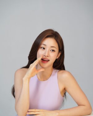 Kang So-ra Instagram - 안녕하세요~
제가 종근당건강 지엘핏다이어트유산균의 모델이 되었어요
오랜만에 긴머리 가발도 붙여봤는데 어떤가요?
@ckdhc__official
