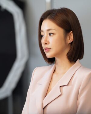 Kang So-ra Instagram - 안녕하세요~
제가 종근당건강 지엘핏다이어트유산균의 모델이 되었어요
오랜만에 긴머리 가발도 붙여봤는데 어떤가요?
@ckdhc__official