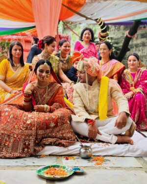 Kangana Ranaut Instagram - Weddings are such a lovely time for entire family… Dear Seema welcome to Ranaut family, we are very fortunate to have you, congratulations to Varun and Seema ♥️