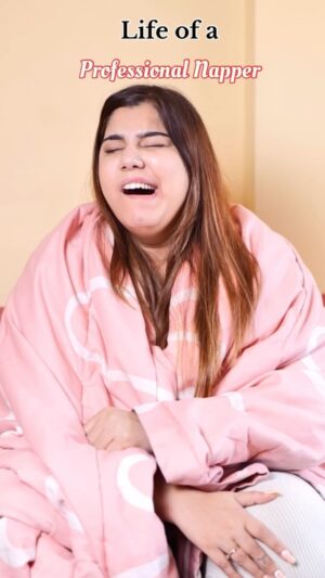 Kanisha Malhotra Instagram - This is how a day in life of a professional napper looks like 😴🥱

[Comedy, Skit, Napper, Funny, Funny Video] 

#comedy #skit #napper #professionalnapper #funnymemes #funnyvideos #explore #kanishamalhotra