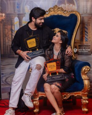 Kanmani Manoharan Instagram - Love and Triumph, hand in hand ♥️🏆 @aswathinkanmani 
@kanmani_manoharan - Favourite Heroine 😍
@aswath_official - Entertaining VJ 🎤

Thanks a lot for the recognition @actorrizubhai_official anna, love you & team @studiooneincentertainments 
♥️💯 

Kanmani’s outfit - @mithilaidesigner 👌🏼
Makeover - @jiyamakeupartistry 💯

#AswathinKanmani #vjaswath #aswathchandrasekar #kanmanimanoharan✨ #entertainingvj #favouriteheroine #couplegoals #winningtogether #loveandtriumph
