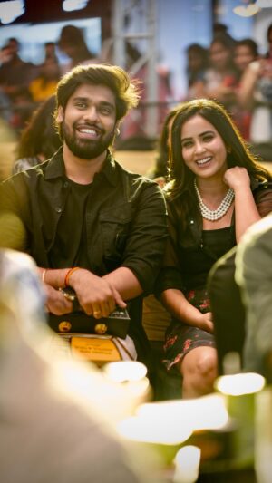 Kanmani Manoharan Instagram - This was our first award show together since our engagement, and we couldn’t be happier to receive these honors “Entertaining VJ - @aswath_official ” & “Favourite Heroine -  @kanmani_manoharan” on the same stage. This is just the beginning, and we can’t wait for what’s next. Thank you all for your endless love and support. Love you all! ❤️✨ #AswathinKanmani 

Thanks @actorrizubhai_official na & team @studiooneincentertainments for this recognition. Love you ♥️🫂 

Thanks for the cover picture @storiesbyman ♥️ lovely candid 💯

#vjaswath #aswathchandrasekar #kanmanimanoharan✨ #Grateful #loveyou #loveofmylife