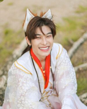 Kantapon Jindataweephol Instagram - นี่ข้าอยู่ที่ไหน ใช่ที่รักหรือป่าว 🦊❤️