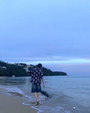 Kantapon Jindataweephol Instagram - Vitamin sea 🌊