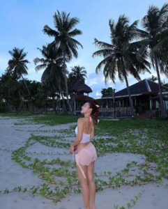 Actress Kanyaphak Pongsak HD Instagram Photos and Wallpapers August 2024