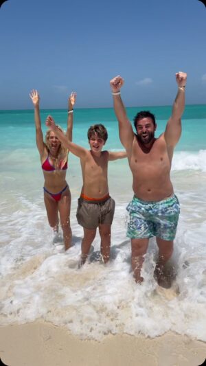Kapinha Instagram - Férias em Família!
Qual a tua viagem de sonho?
#ferias #family #travel #vacation #beach
