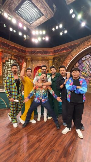 Karan Kundrra Instagram - Why should girls have all the fun 😂😂