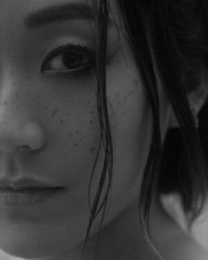 Karen Fukuhara Instagram - BUSTin’ it out

Special thanks to the beautifully creative minds that came together for this spec shoot. It was my first time assembling a team & I’m eternally grateful for their willingness to give their talents so generously.

Photographer: @famkevanhagen 
Assist: @gabriel.novis 
Stylist: @siviakosha 
Makeup: @dendoll 
Hair: @yumabastet 
@primevideo