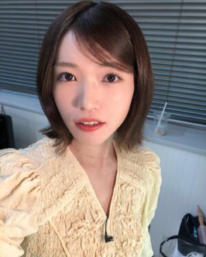 Karen Miyama Instagram - 今週7月4日19:00〜放送の「#プレバト‼︎ 」
俳句のコーナーに出演します☺︎
初めての俳句。どうでしょう…？

#プレバト #プレバト俳句 #美山加恋

今回スタイリングが大優勝しました🥺
いつもありがとうの布陣 @_kie_fujii_ @a3to_4
