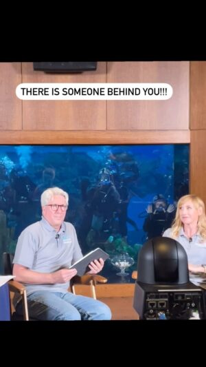 Kari Byron Instagram - How am I supposed to know someone would be sneaking up behind me in the fish tank!
Had fun talking EXPLR and National STEM Festival with @pocketlab_scienceiscool at EPCOT featuring @disneyimaginationcampus 

If you weren’t one of the 1000 teachers to get a free subscription to @explr_media using the code, you can still get all our STEM content free by downloading the app or try a free trial. Explr.com

#stem #steam #disneyimaginationcampus #disney #pocketlab #crashtestgirl #mythbusters #free #educatuon #teachers #karibyron @nationalstemchallenge @explr_media
