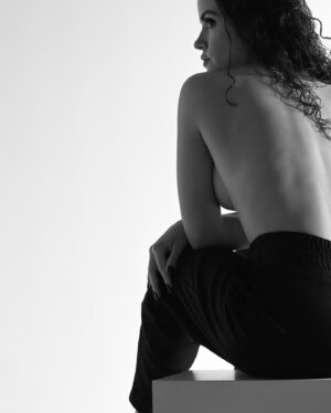 Kariam Castro Instagram - 🖤

📷 @_diegozubieta_
