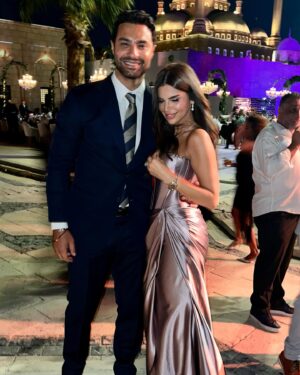 Karim Fahmy Instagram - Had a great night at #jamilaxhafez wedding 

Thank you my friend @maisongamil for the suit