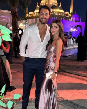 Karim Fahmy Instagram - Had a great night at #jamilaxhafez wedding 

Thank you my friend @maisongamil for the suit