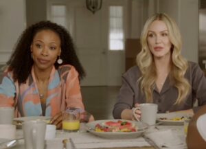 Karimah Westbrook Instagram - It’s been a pleasure and so much fun working with @monetmazur over the years. She’s so talented, cool and down to earth. Our characters have come a long way baby! Swipe to see how we started. Whew! I don’t think I could ever be friends with... nvm. Lol. Laura’s a real one. If you’ve been watching since season one, you know what I’m talking about! Thank you guys for tuning in last night. We’re getting close to the finish line! Be sure to catch up before the season finale next week!  #AllAmerican #BestMoms #GraceAndLaura