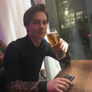 Karl Hughes Instagram - Busy busy busy... but now, a relaxing pint!🍺