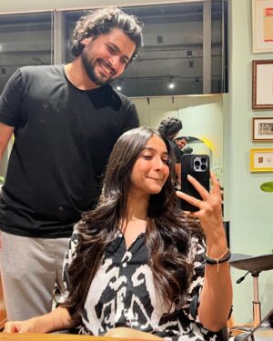 Karthika Muralidharan Instagram - Did a hair thing with the siblings 💇‍♀️💈