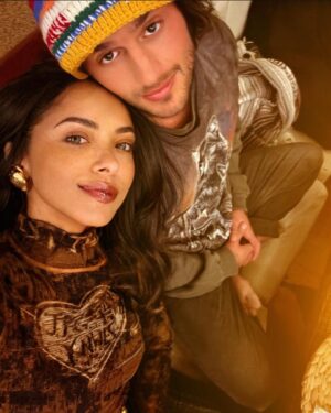 Kat Graham Instagram - Happy one year anniversary to my loving hubby @bryantwood!! Writing this in a bathroom in Budapest at 5:30am so I don’t wake you up lol. 

I’ve been thinking about all the incredible things we’ve gone thru in the past year. Spending this day in service with you… with the children from Ukraine and then on to the festival of freedom truly encompasses the nature of our relationship. Service and bringing the world together with love.

Thank you for booking out the @millenniumgate museum 🤯 for us and surrounding us with the work of peace keepers and human rights fighters… Reminding me always about what’s important in this life, and to not get caught up in the fluff. 

I’m so grateful for every silly, deep, passionate, absurd, profound, frustrating, spiritual and hilarious moment we’ve had. I’m grateful for everything you’ve taught me and all the love and laughter you’ve given me. I can’t imagine the past year or my life without it. I love you madly. Happy anniversary my love. 8.8. What goes around… 🪃💓💪🏽
 -Mrs. Wood